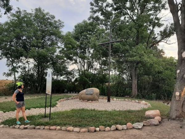 Cmentarze choleryczne koło&nbsp;Golęczewa