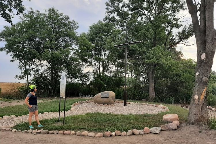 Cmentarze choleryczne koło&nbsp;Golęczewa