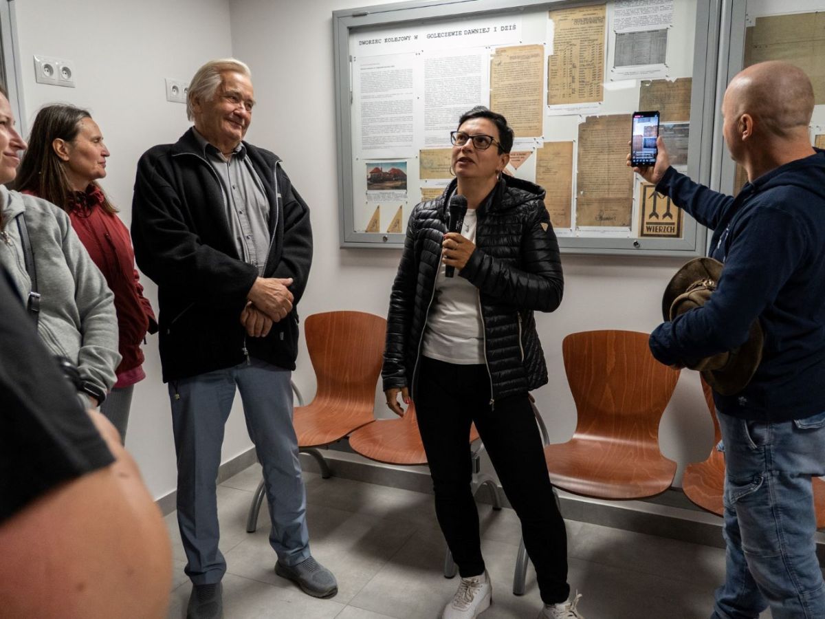 Dworzec: otwarcie wystawy z dokumentami&nbsp;kolejowymi