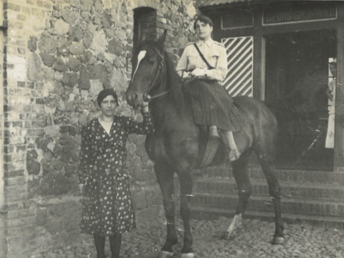 Lata 20, lata 30te: Album Stanisławy Zuban i rodziny&nbsp;Woźniak